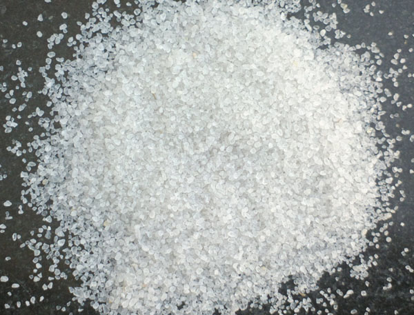 石英砂散裝細(xì)顆粒
